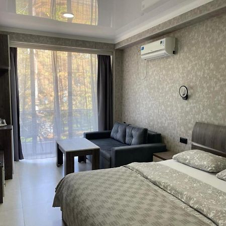 Hotel Golden Lion Kobuleti Exterior foto