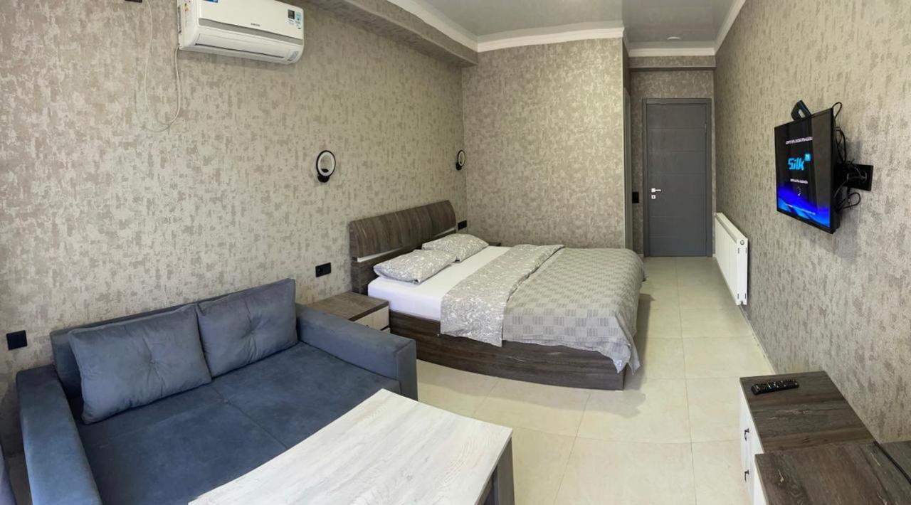 Hotel Golden Lion Kobuleti Exterior foto
